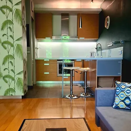 Metro Wilanowska 24h Reception