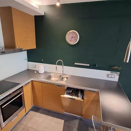 Metro Wilanowska 24h Reception