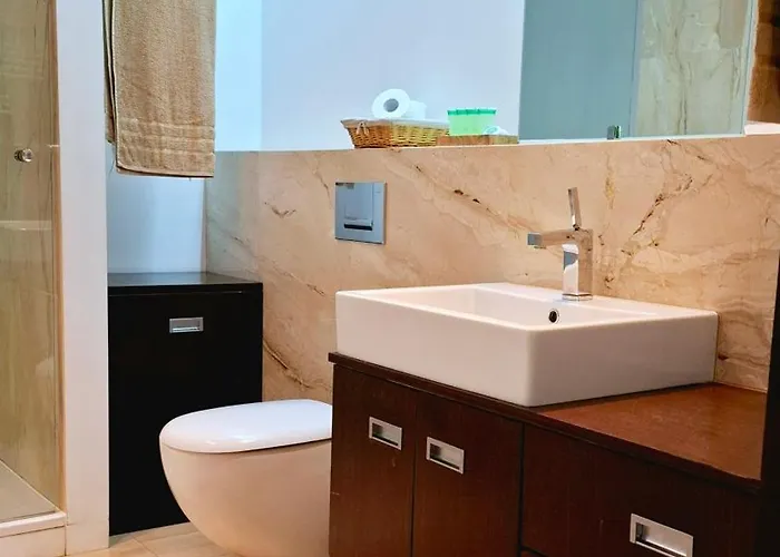 Apartamento Metro Wilanowska 24h Reception Varsovia