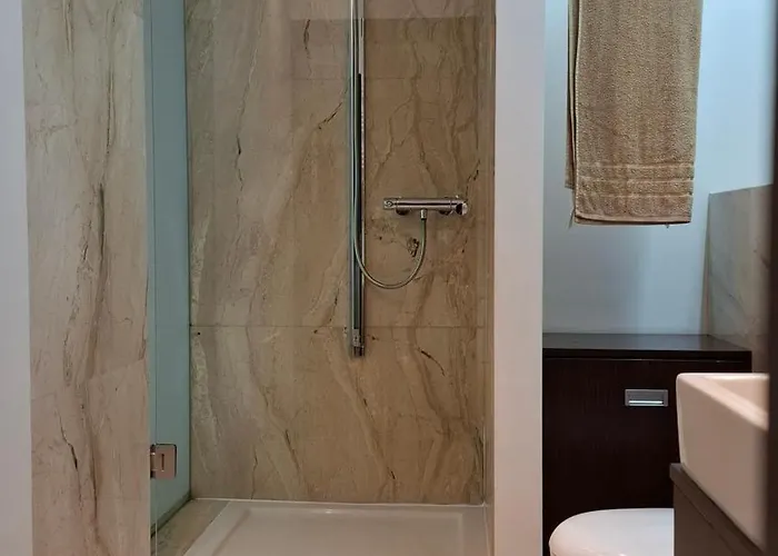 Metro Wilanowska 24h Reception Apartamento *