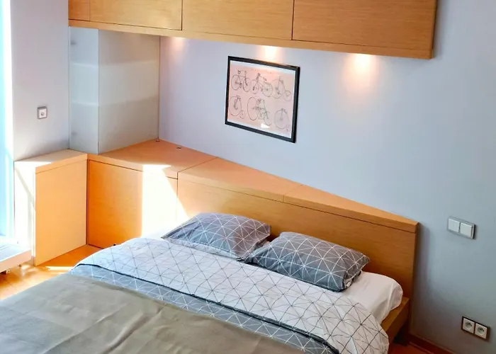 Metro Wilanowska 24h Reception * Varsovia