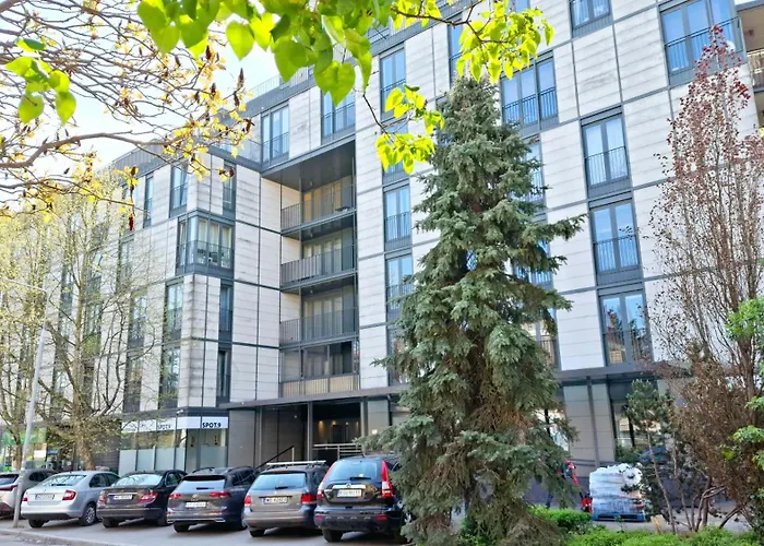 Metro Wilanowska 24h Reception Apartamento